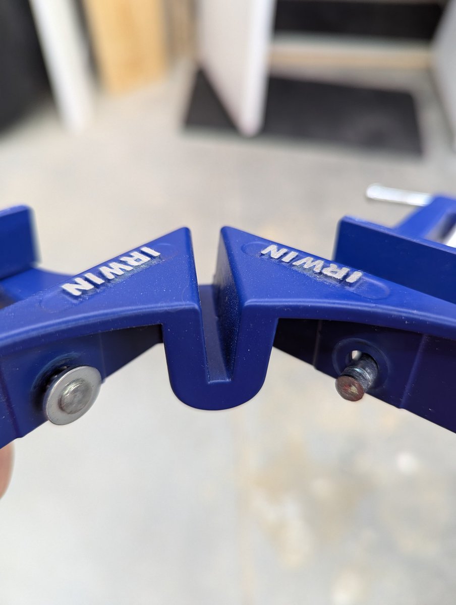 WrlsFanatic tweet media