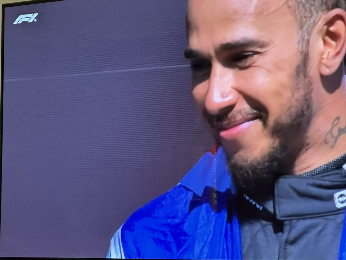 Absolutely stunning <a href="/LewisHamilton/">Lewis Hamilton</a> #Bravo