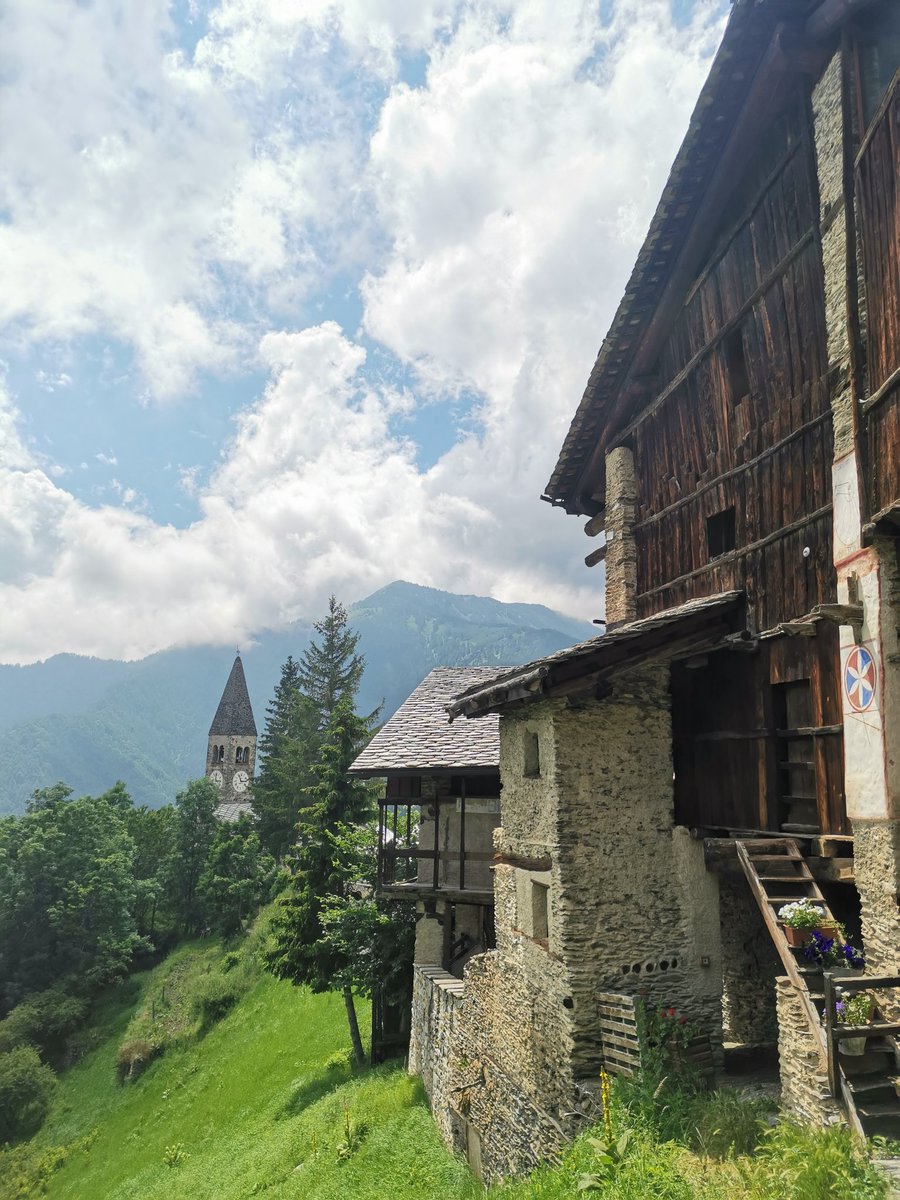onthealps1602's tweet photo. #Elva e #Stroppo luoghi del cuore in #ValleMaira
Pais Occitan https://t.co/W42SIkuVXf