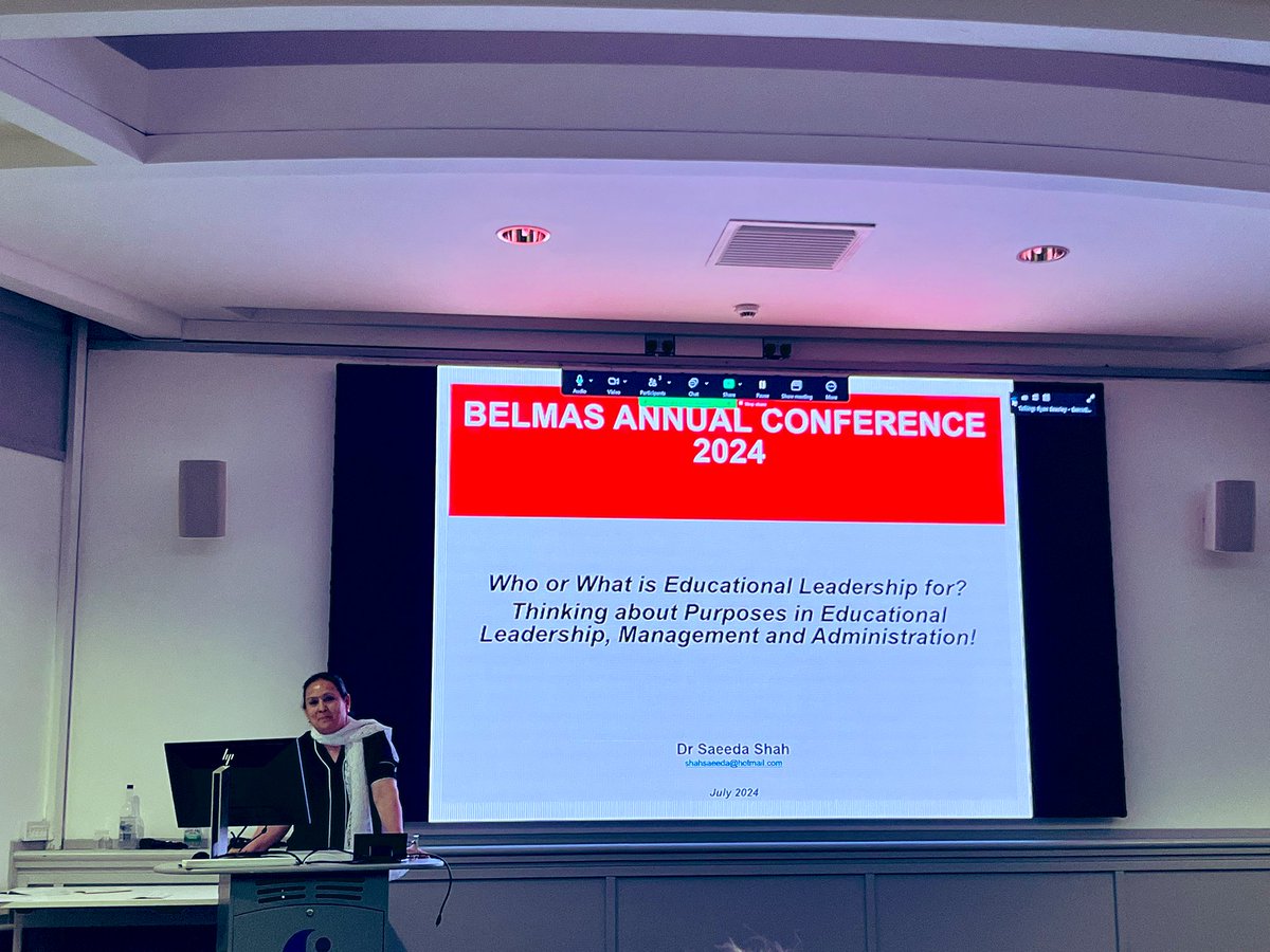 Mrs Hamilton tweet media