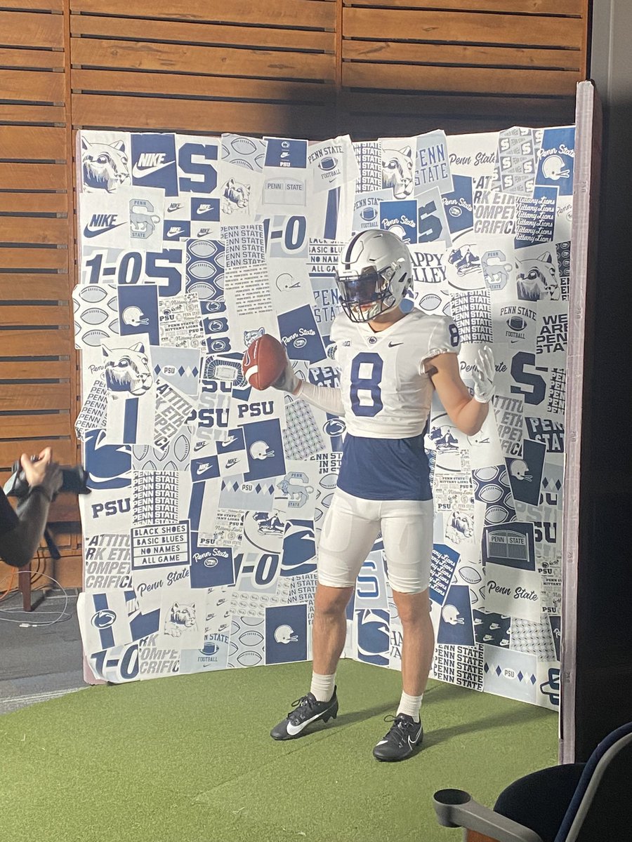 a_olesh8's tweet photo. Decision day tomorrow at 6pm EST! Where we going?? 

@AlabamaFTBL 
@GatorsFB 
@PennStateFball 
@UMichFootball 

@Hayesfawcett3 @ChadSimmons_ @BrianDohn247 @RivalsFriedman https://t.co/Vjyef6yNPx