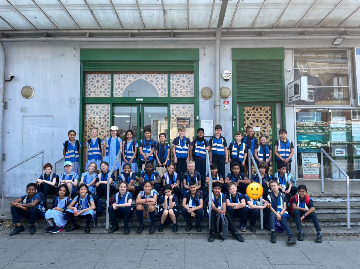 Y5@fircroft.family tweet media