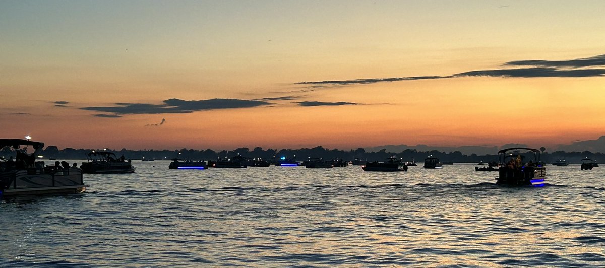 marbleandgranit's tweet photo. It was great to see how many boats were anchored on Indian Lake last night to watch the fireworks over the lake!!  💥💥🇺🇸💥💥 https://t.co/vb9aGi3PSO