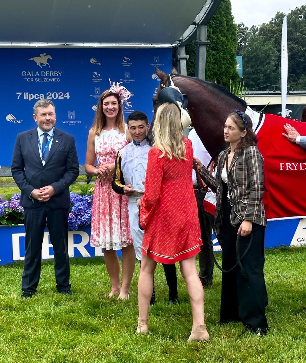 Gala Derby 🐎 💙