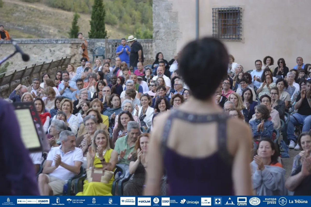 Isabel Villanueva (@villanuevaviola) on Twitter photo 🫶 GRACIAS CUENCA !!!
💘 Gracias al público que llenó el impresionante escenario de <a href="/EstivalCuenca/">Estival Cuenca</a> el
30.06 recital con <a href="/GaleraLopez/">Antonio Galera</a> y obras de Falla, Cassadó, Piazzolla, Nobre, Monti y Bartók! 🎻💥 🫶 GRACIAS CUENCA !!!
💘 Gracias al público que llenó el impresionante escenario de <a href="/EstivalCuenca/">Estival Cuenca</a> el
30.06 recital con <a href="/GaleraLopez/">Antonio Galera</a> y obras de Falla, Cassadó, Piazzolla, Nobre, Monti y Bartók! 🎻💥