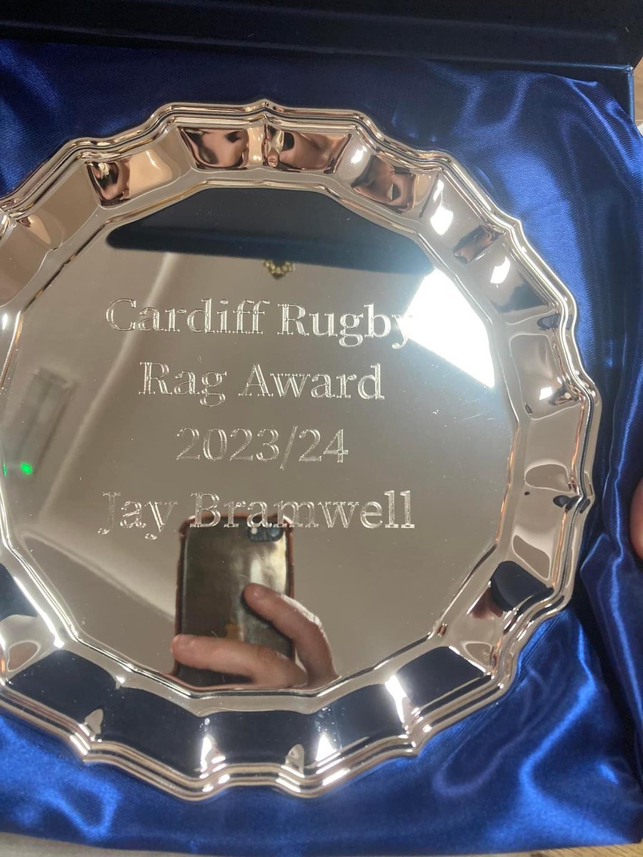 WarrenBramwell's tweet photo. Fantastic presentation last night what was the end of the mini and juniors  for my oldest, thanks coaches for everything and the 3 course and wine was outstanding 🍷massively proud moment for the family jay getting backs player of the year 🏆next stop youth rugby @Uppababysnakes https://t.co/r8mVKVa6N6