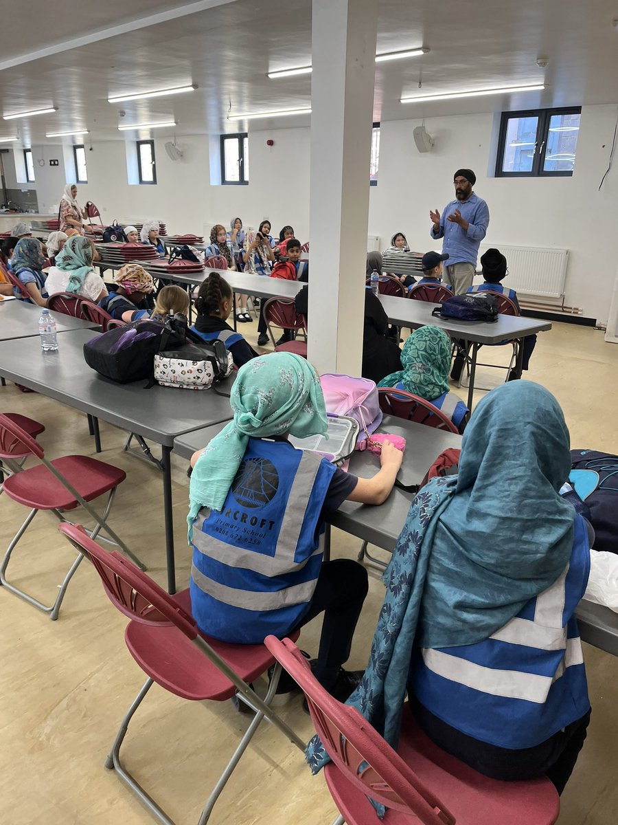 Y5@fircroft.family tweet media