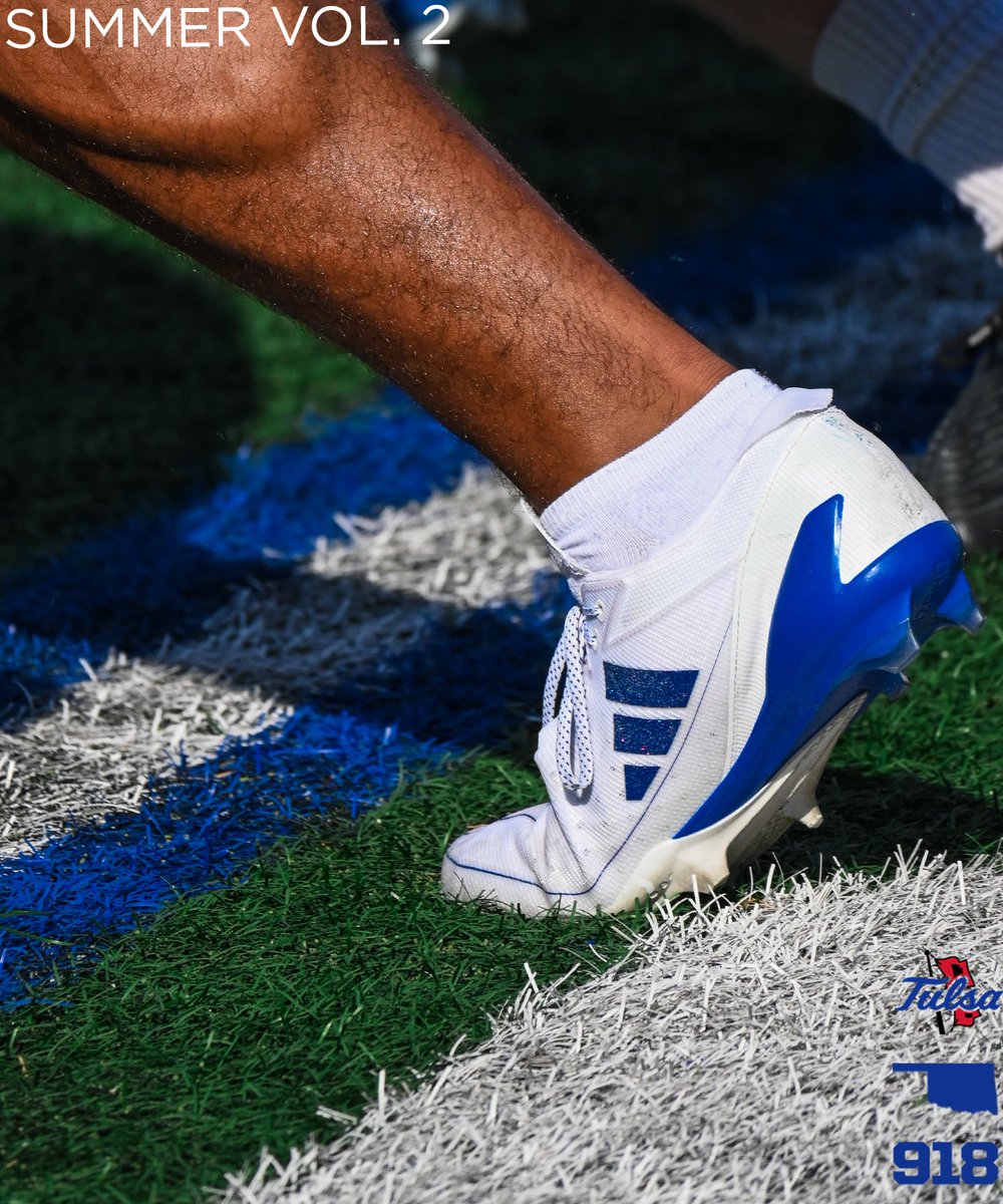 TulsaFootball's tweet photo. 𝐊𝐈𝐂𝐊𝐈𝐍’ 𝐈𝐓 𝐈𝐍𝐓𝐎 𝐇𝐈𝐆𝐇 𝐆𝐄𝐀𝐑…

#ReignCane👑🌀 #FIGHT https://t.co/fqwfv93UVu