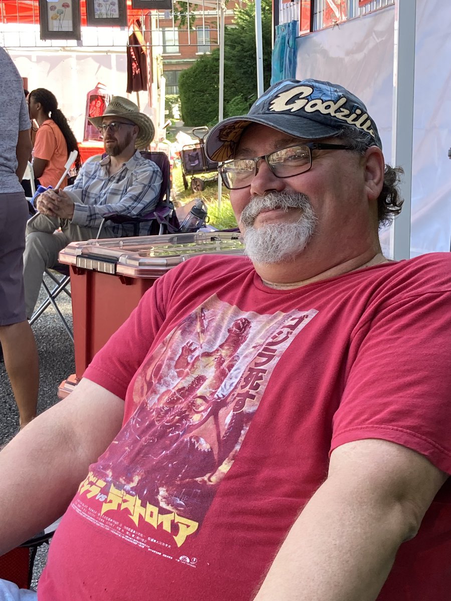 Elizabeth Donald tweet media