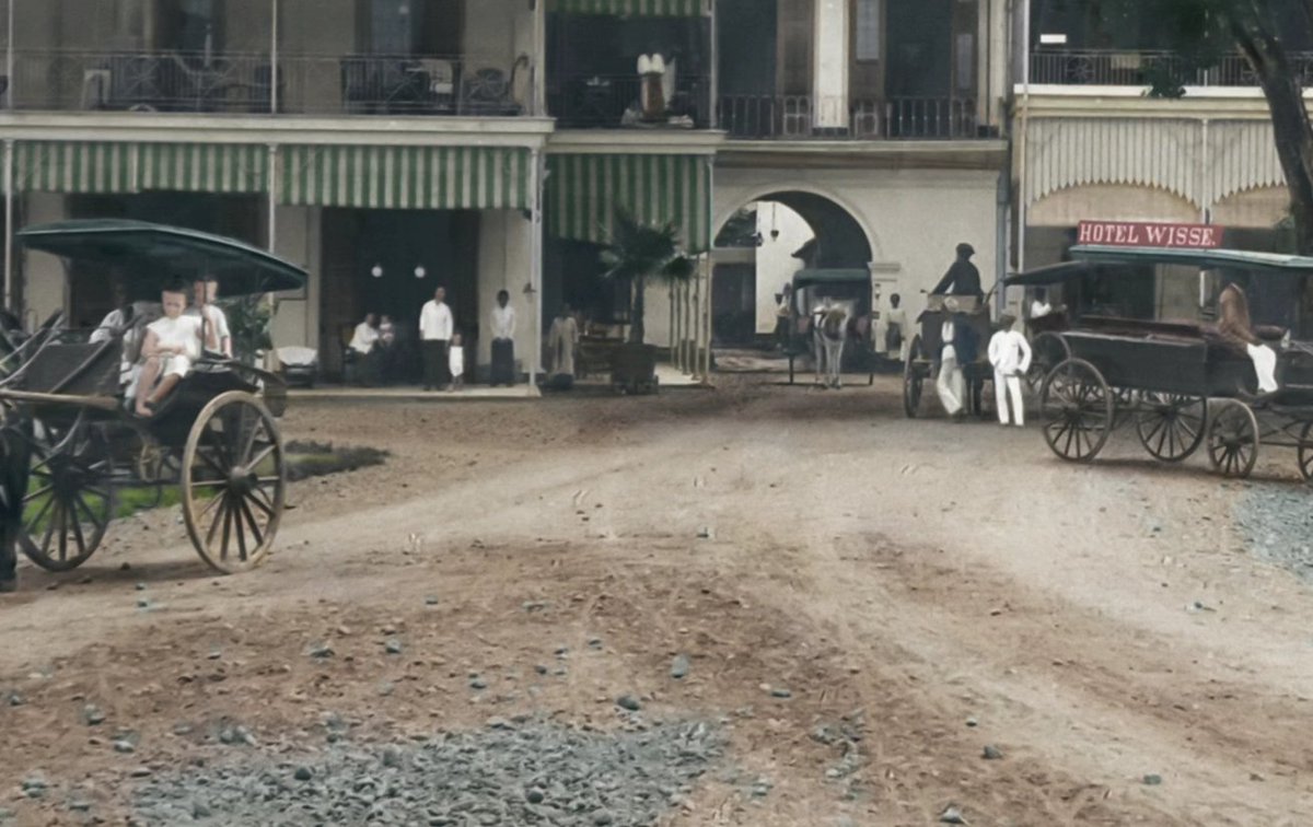 dikolloran's tweet image. No AI was used in my artwork

#Colorized #Photoshop