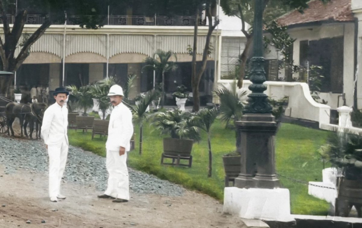 dikolloran's tweet image. No AI was used in my artwork

#Colorized #Photoshop