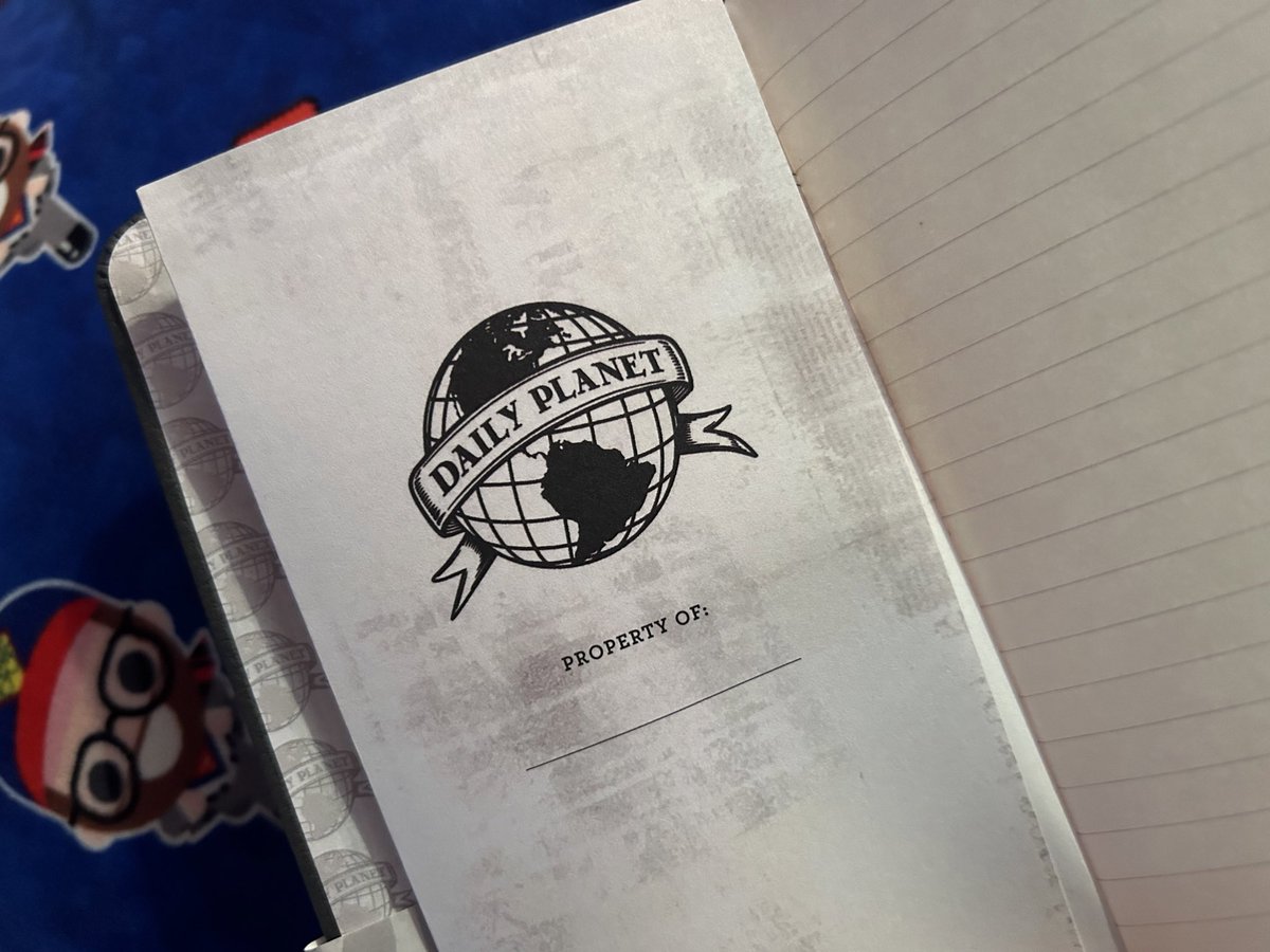 thegeekofsteel's tweet photo. 📖WORLDWIDE GIVEAWAY📖

You could win this SUPER Daily Planet pocket journal by @InsightEditions.

How to enter:

📖-Share this post
📖-Follow @TheGeekOfSteel

ONE winner announced on Sunday July 21st. Good luck!
#Superman https://t.co/yTmGhLh3Bm