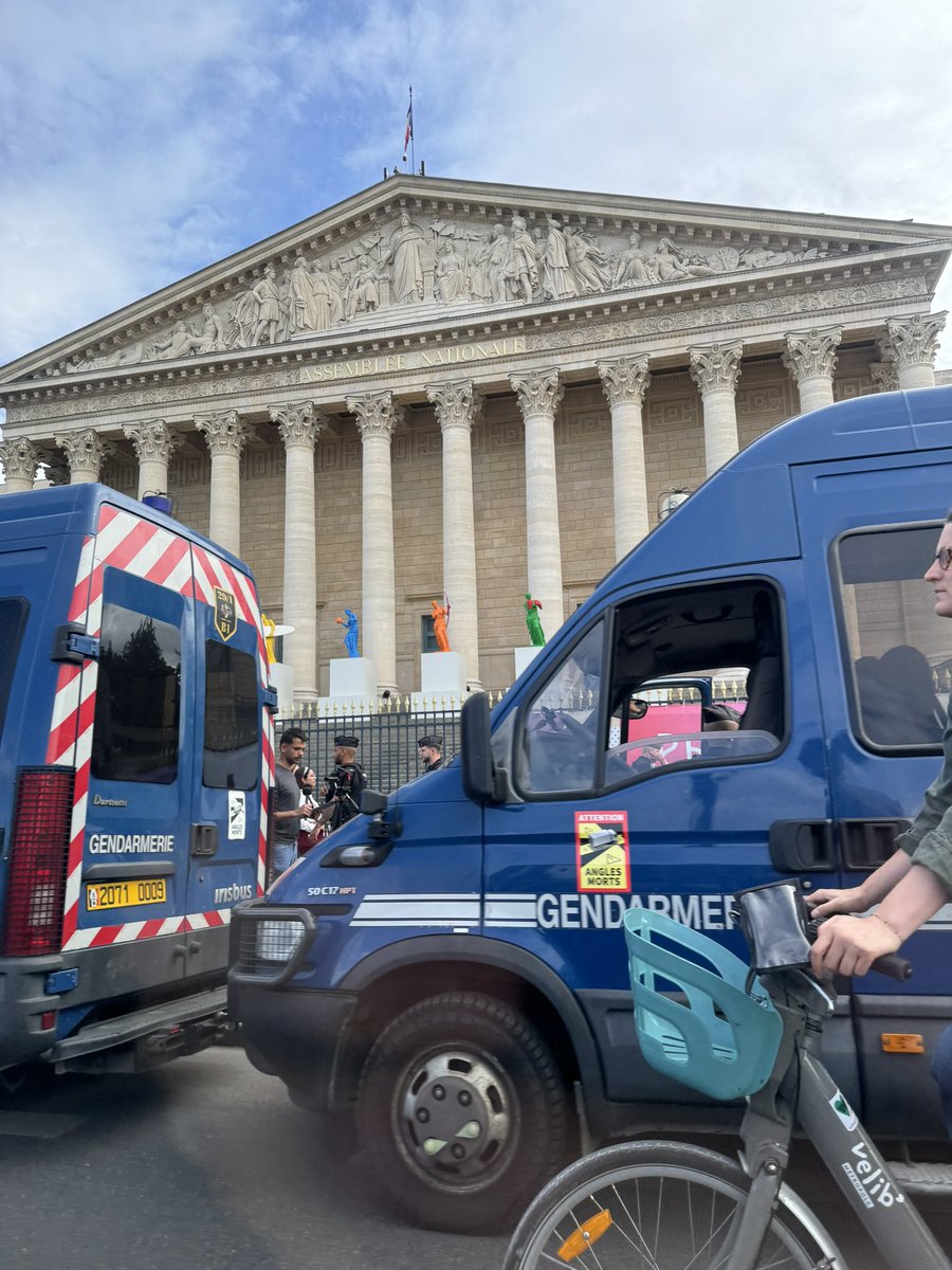 Rory Stewart tweet media