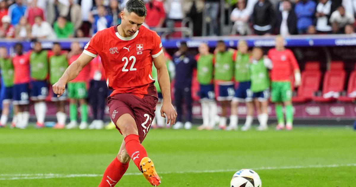Newcastle's Fabian Schar on England pain &amp; Eddie Howe links dlvr.it/T9H2vP