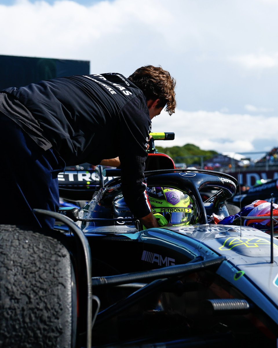 GeorgeRussell63's tweet photo. Congrats Lewis, you deserve it 🏆

Gutted to retire so early and a tough pill to swallow at our home race, but another win for the team shows the progress we're making. We'll keep getting stronger 💪 https://t.co/TOf3dFpQkC