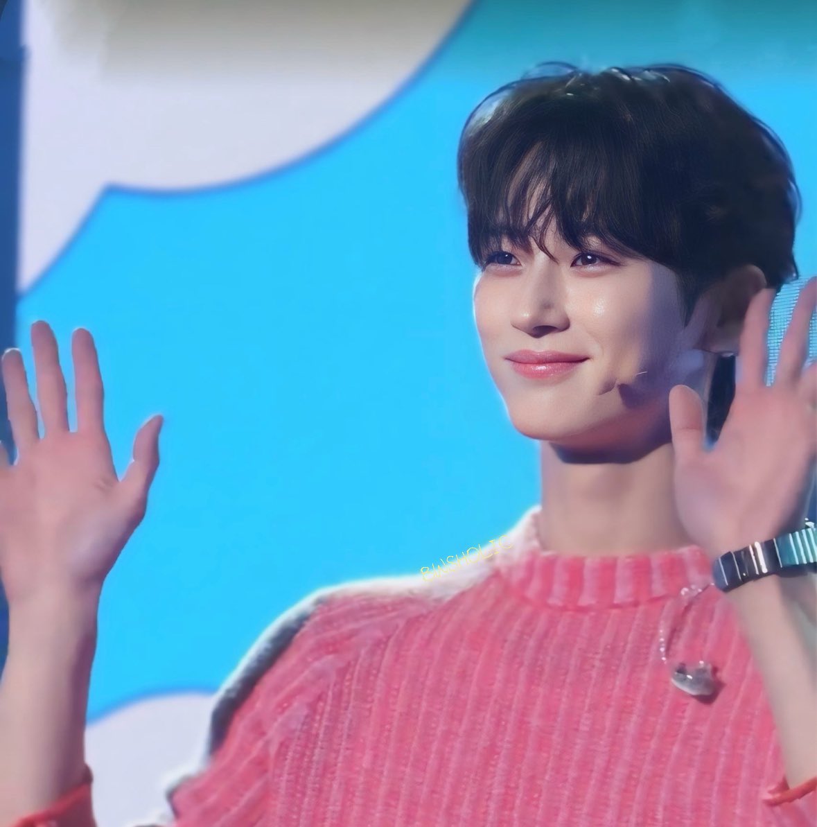 bws1031holic's tweet photo. #변우석 #ByeonWooSeok 
#ビョンウソク #邊佑錫 https://t.co/tdNiJVFcca