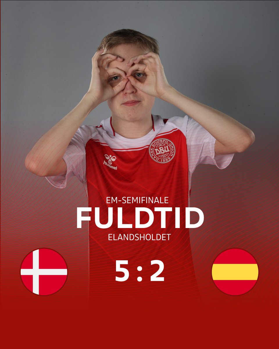eFodboldlandsholdet tweet media