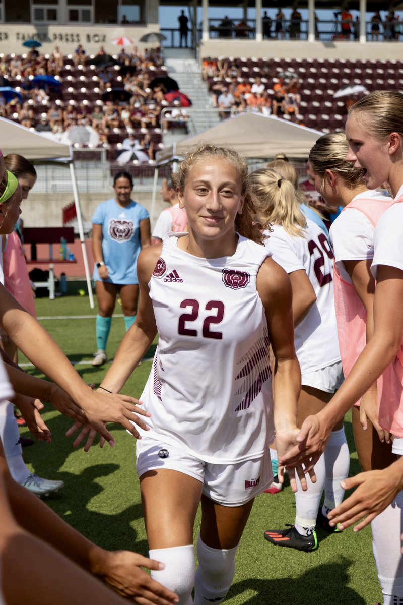 MoStateWSOC's tweet photo. Happy belated Birthday to @GabbiSchlapper 🧁🎉🥳 

#TEAMNELSON #C4 #BTG https://t.co/z4TLZdrOeE