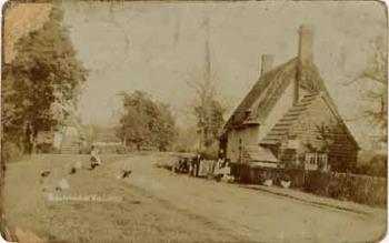 Bolnhurst:
photo - <a href="/BedsArchives/">Bedfordshire Archive</a> Z1306/20/2/5
The Domesday Book of 1086 gives a total population of 11 villagers and 14 smallholders for a total of 25 in Bolnhurst. As this number represents the heads of household, it would be a population of around 100.
(1 of 3)
#FamilyHistory