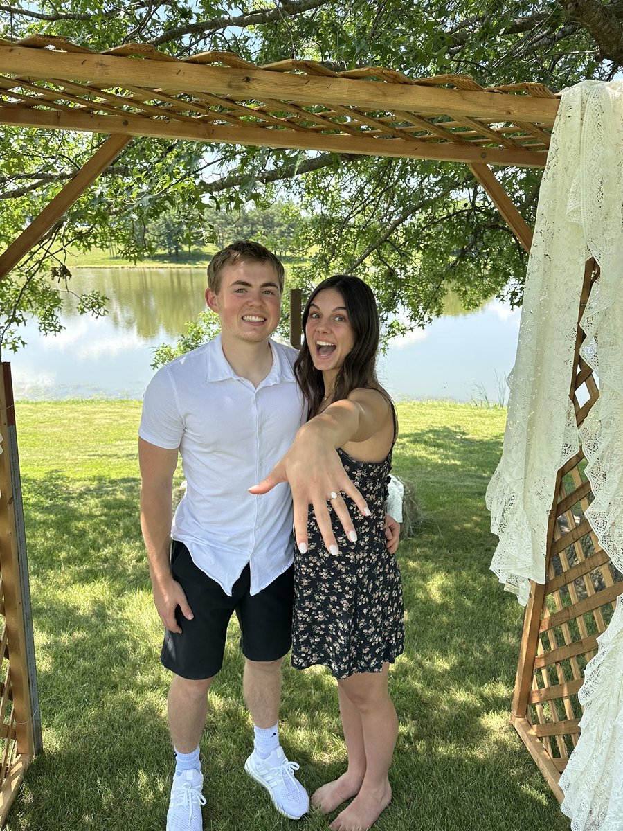 Lukerankin6's tweet image. Life update- We’re engaged!! Thankful for God’s perfect plan in our lives. Excited for what’s to come!