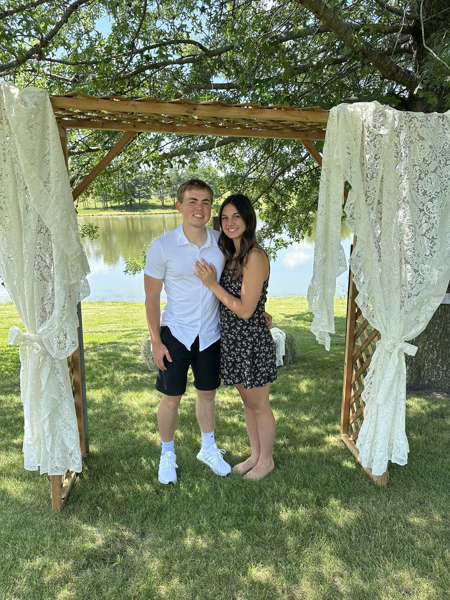 Lukerankin6's tweet image. Life update- We’re engaged!! Thankful for God’s perfect plan in our lives. Excited for what’s to come!