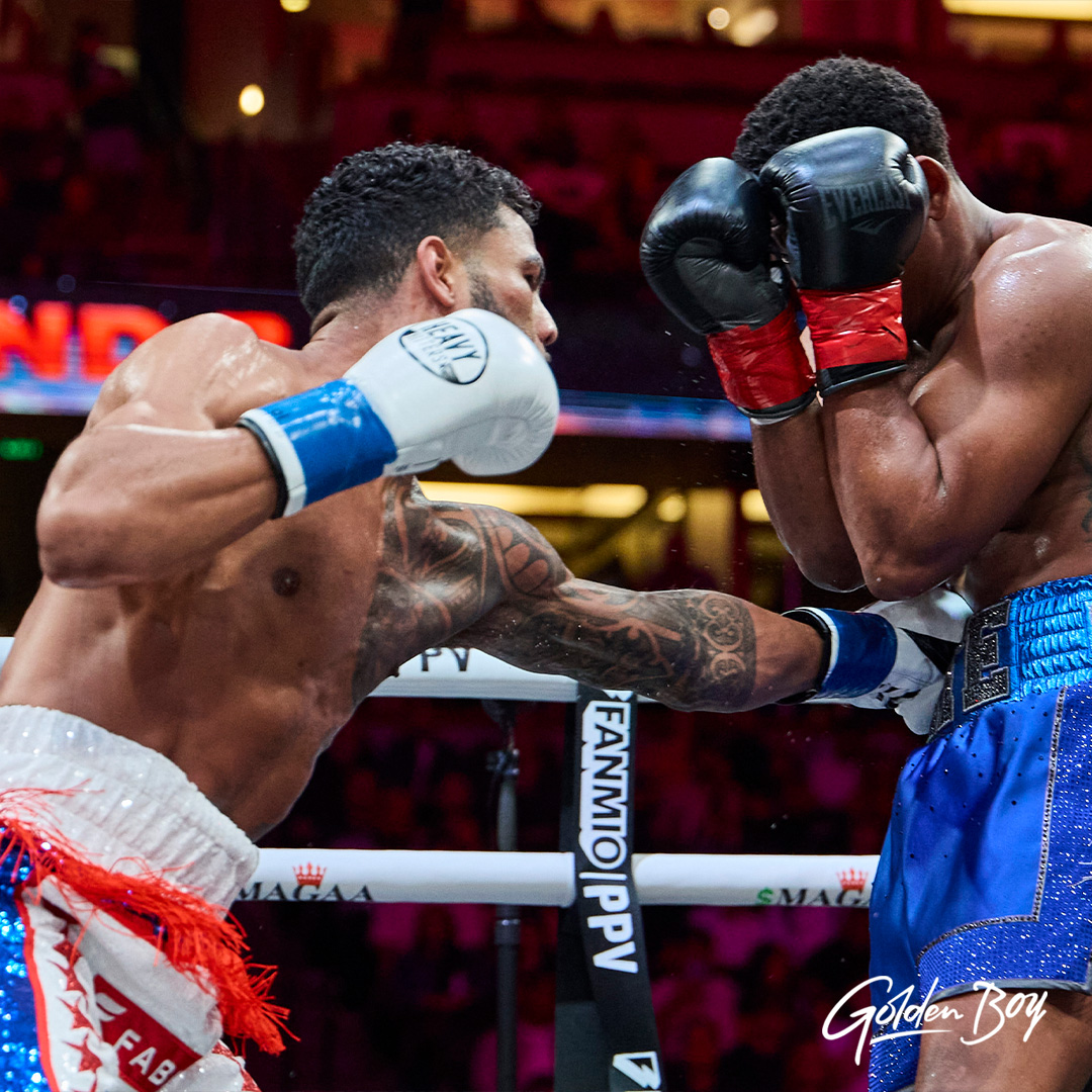 GoldenBoyBoxing's tweet photo. ⭐️ Shout out to the Champ, Shane Mosley Jr who won by Unanimous Decision in his fight 🆚 Daniel Jacobs #TeamMosleyJr
📸: Esther Lin / Fanmio https://t.co/cs3EHlSrHk