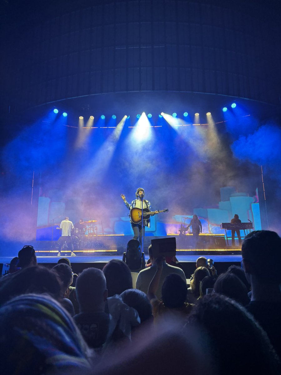 OT_Voices's tweet photo. I want to go back!!!! @AJRBrothers 

🤩🤩🤩 https://t.co/em4MomkX3e