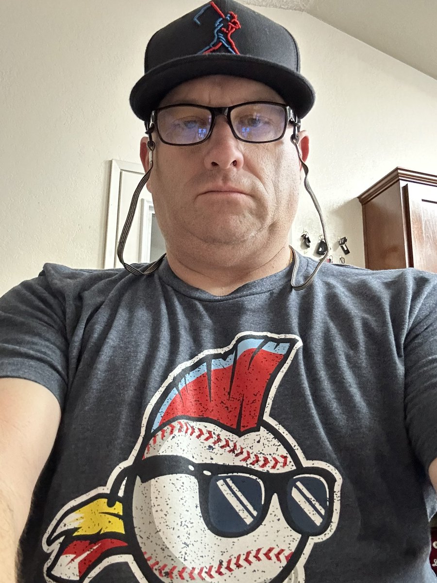 donthesavage190's tweet image. A little @Baseballism and #majorleague Sunday. J1 85 metallic blues and #laceswap to waxed blues from @LitLaces with the #wildthing tee and #jobu socks. Tooped with flag man #fitted. Have a great Sunday. #PINdejos