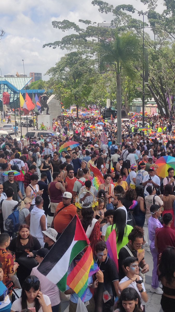 Orbitagay tweet media