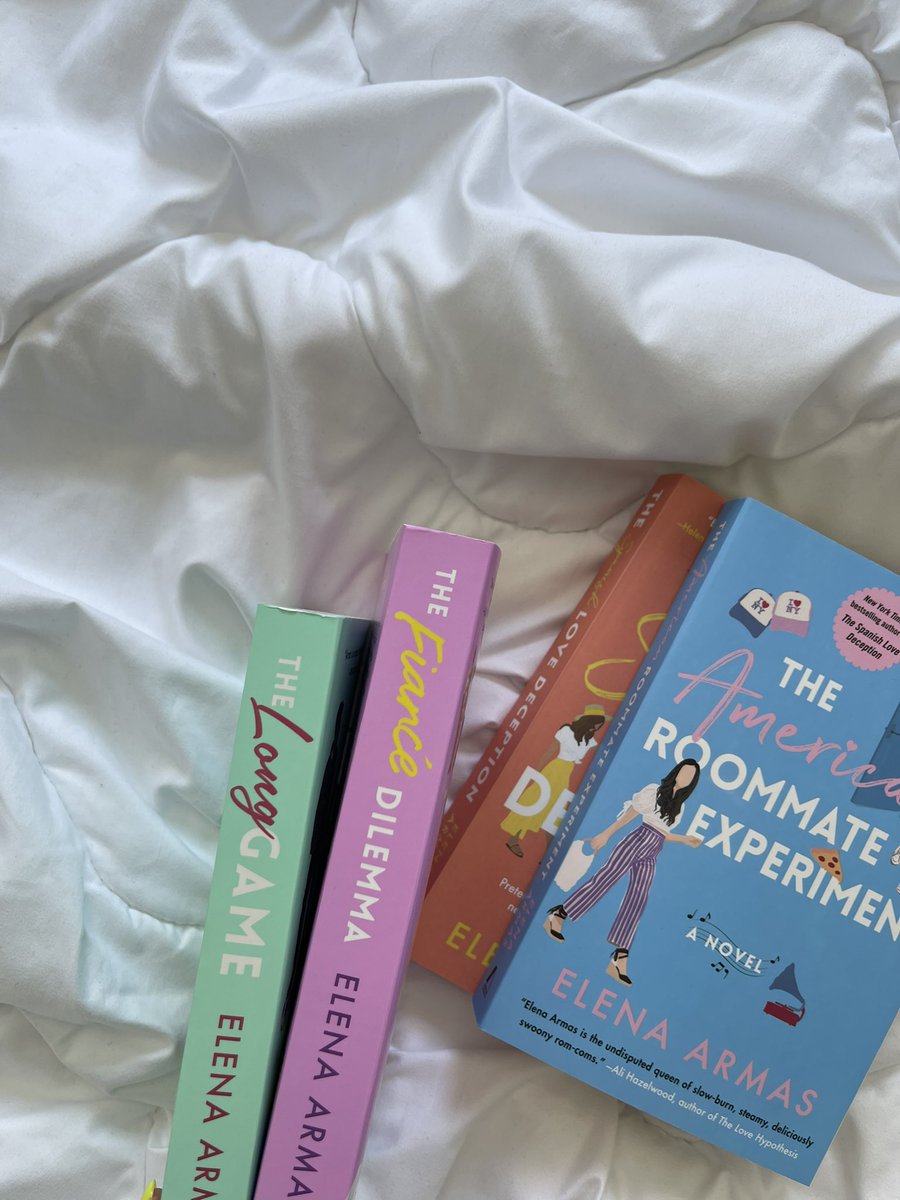 elenaarmasbooks's tweet photo. I made these 🥹 https://t.co/Bb32Ydgs5P