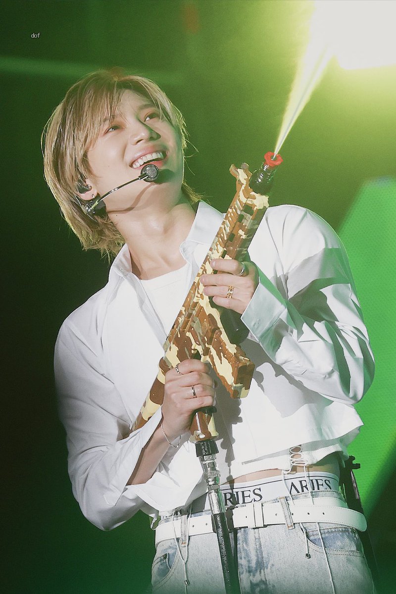 dof_tm's tweet photo. #태민 #TAEMIN #SHINee #テミン https://t.co/ZCyl4B7xSQ
