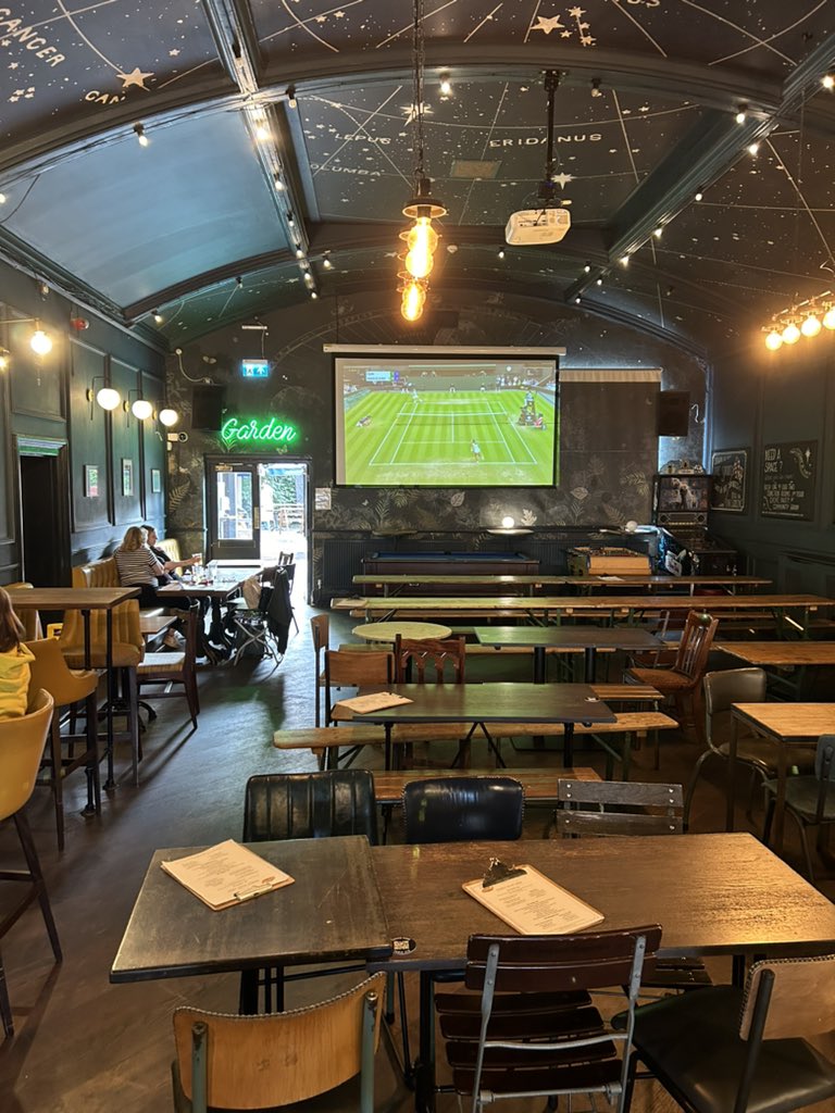 Andrew Large (@aplarge) on Twitter photo I've visited thousands of pubs, some of them many times, but nothing beats a good first visit. The <a href="/heathcotestar/">Heathcote and Star</a> was saved from redevelopment by <a href="/SaveHeathcote/">Save The Heathcote</a> a few years ago but I never actually visited. I have now. It's big, no grey paint, Wimbledon and #caskBeer. I like it! I've visited thousands of pubs, some of them many times, but nothing beats a good first visit. The <a href="/heathcotestar/">Heathcote and Star</a> was saved from redevelopment by <a href="/SaveHeathcote/">Save The Heathcote</a> a few years ago but I never actually visited. I have now. It's big, no grey paint, Wimbledon and #caskBeer. I like it!