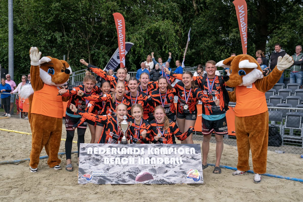 Beach Handball tweet media