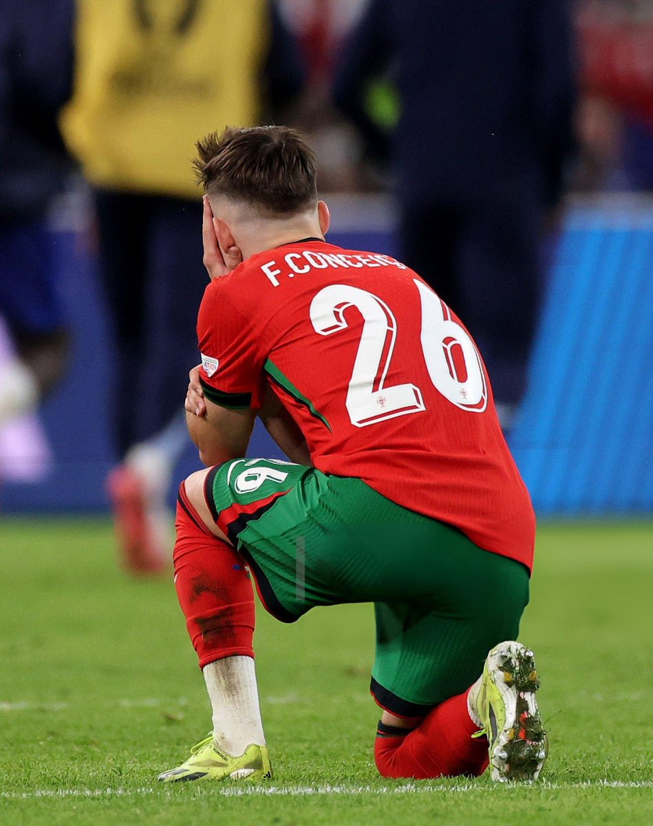 FConceicao7's tweet image. OBRIGADO @selecaoportugal , OBRIGADO portugueses.
Voltaremos mais fortes 🇵🇹❤️