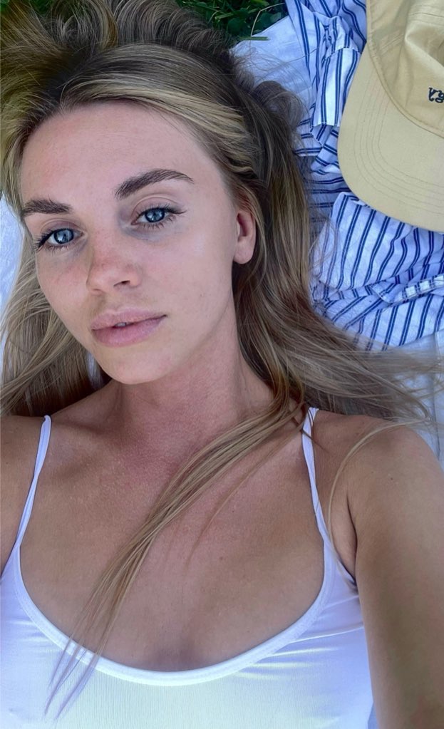 Полуночница tweet media