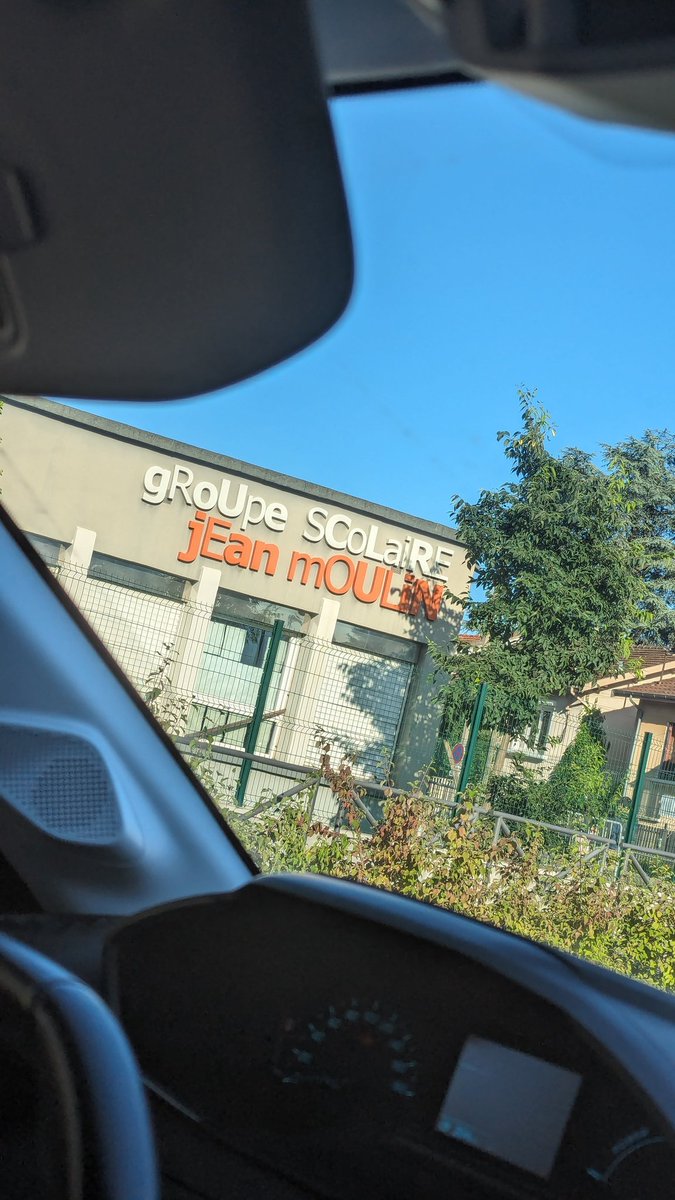 satanpenny666's tweet image. gRoUpe SCoLaiRE jEan mOULiN
