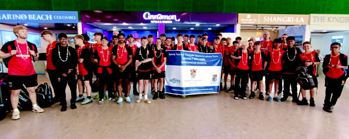 Birkenhead_DoS's tweet photo. The 🏏 tourists have landed and received a traditional Sri Lankan welcome! They have been out and about and already had an unofficial🇱🇰 🏏 game! #tripofAlifetime #teambirkenhead🇬🇧🏏🇱🇰 https://t.co/bnyxsofmOo