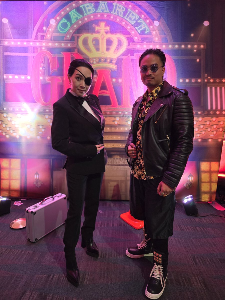 KhamsAlan's tweet image. Lots of fun at the Essence of Fandom event at Anime Expo 2024! Great shots with @VampyBitme @shidahikaru and @CrystAAHHL !
If you were one of the Zhao cosplayers at the event, hmu!!

#LikeADragon #EssenceofFandom #Yakuza #AX2024 #TianyouZhao #Zhao #YakuzaLikeADragon
