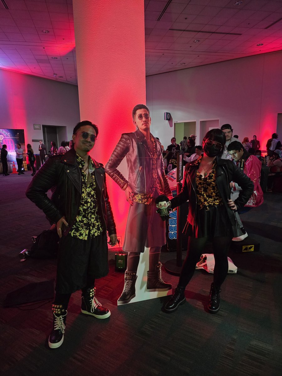 KhamsAlan's tweet image. Lots of fun at the Essence of Fandom event at Anime Expo 2024! Great shots with @VampyBitme @shidahikaru and @CrystAAHHL !
If you were one of the Zhao cosplayers at the event, hmu!!

#LikeADragon #EssenceofFandom #Yakuza #AX2024 #TianyouZhao #Zhao #YakuzaLikeADragon