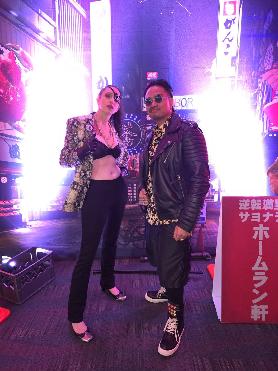 KhamsAlan's tweet image. Lots of fun at the Essence of Fandom event at Anime Expo 2024! Great shots with @VampyBitme @shidahikaru and @CrystAAHHL !
If you were one of the Zhao cosplayers at the event, hmu!!

#LikeADragon #EssenceofFandom #Yakuza #AX2024 #TianyouZhao #Zhao #YakuzaLikeADragon