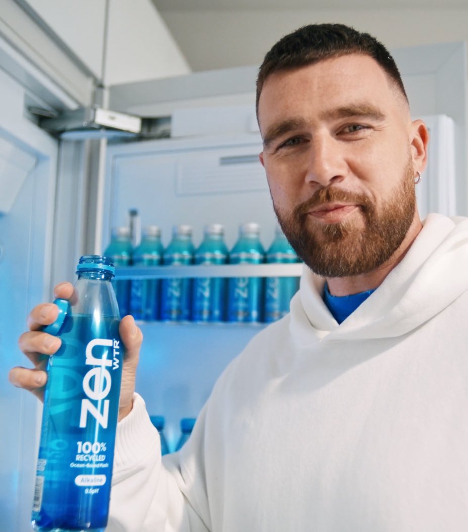 valeriealden_'s tweet photo. KILLATRAV= KILLAHYDRATE 🏈🤝💧
#FindYours #ZenWater 
@tkelce @drinkzenwtr https://t.co/zkRJUKaXKB