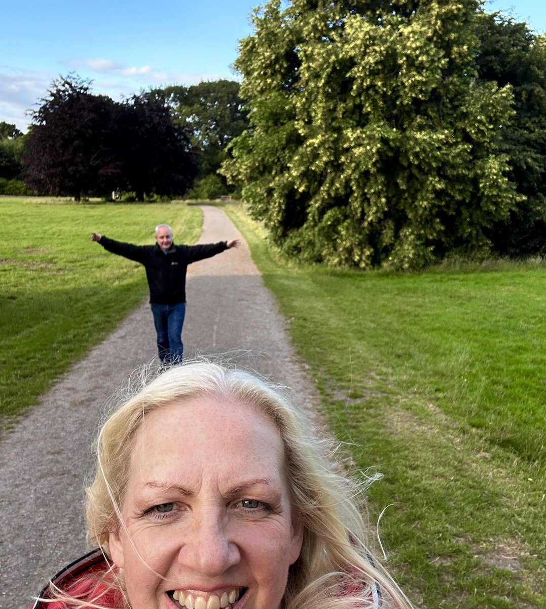 AnitaRolfe's tweet photo. Struck down with lurgy this week so just 34 #NHS1000miles #Poynton #MiddlewoodWay Books 28 and 29 of 2024 = #AgathaChristie ‘s 2nd book The Secret Adversary & #MichaelGilbert ‘s Smallbone Deceased https://t.co/rQvE9AjqC2