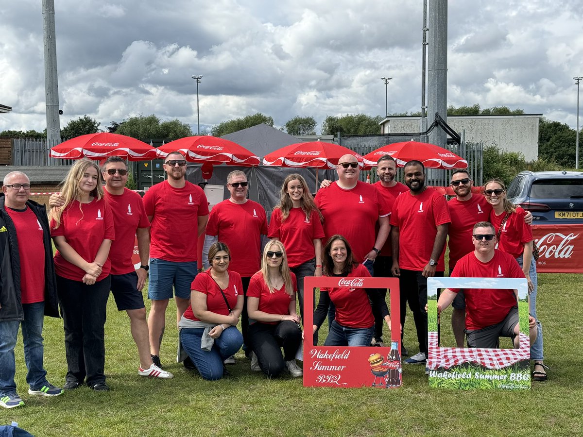 Lee Metcalf®️ (@leeboy_1987) on Twitter photo Today we held the first of two summer BBQ’s to appreciate the hard work of our team at <a href="/CocaColaEP/">Coca-Cola Europacific Partners</a> Wakefield. This also gave everyone an opportunity to have fun with their families, enjoy various activities, food, drinks, and bag some Coca Cola goodies. #teamred <a href="/CocaCola_GB/">Coca-Cola GB</a> Today we held the first of two summer BBQ’s to appreciate the hard work of our team at <a href="/CocaColaEP/">Coca-Cola Europacific Partners</a> Wakefield. This also gave everyone an opportunity to have fun with their families, enjoy various activities, food, drinks, and bag some Coca Cola goodies. #teamred <a href="/CocaCola_GB/">Coca-Cola GB</a>