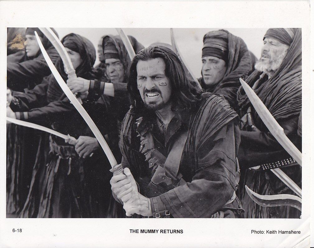 themummia's tweet photo. 🎞️The Mummy Returns promotional stills by GOAT photographer Keith Hamshere. A book is set to release later this year on his past film work.
📸 - Keith Hamshere
#themummyreturns #keithhamshere #brendanfraser #arnoldvosloo #meela #photos https://t.co/dJLzzfNP51