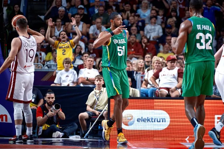 NBAdoPovo's tweet photo. ACONTECEU

O BRASIL ESTÁ NAS OLIMPÍADAS DE PARIS

VITÓRIA NA CASA DOS CARAS NA FINAL DO PRÉ-OLÍMPICO 

APENAS 🇧🇷🇧🇷🇧🇷🇧🇷🇧🇷🇧🇷🇧🇷🇧🇷🇧🇷🇧🇷🇧🇷🇧🇷🇧🇷 https://t.co/0qF6FDc7Qy