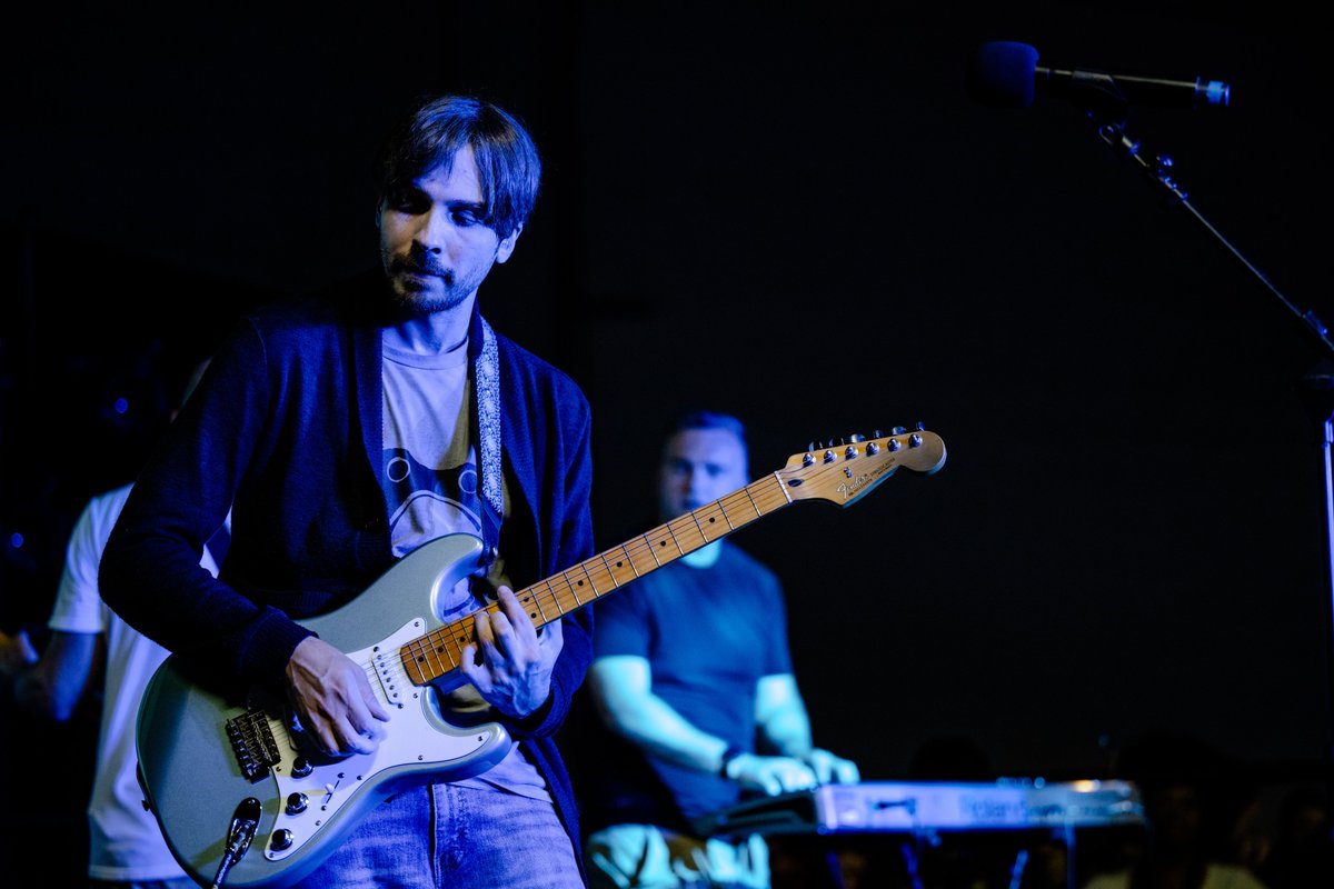 Still the most surreal night of my life. Thanks to everyone who came to our Red Vox show at TMG; especially those that flew in from other countries. Wild. Let's do it again sometime.

Thanks to <a href="/RedHatJessy/">Jessy A. Gonzalez 📸</a> for the photos.