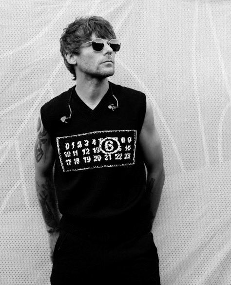 t91loupics's tweet image. HIM