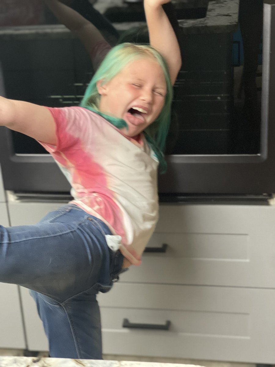 OriginalLesel's tweet photo. My daughter is so excited to participate in the #CampCrunchLabsContest and can’t wait for her first challenge! https://t.co/U1Yx1VQaJ1