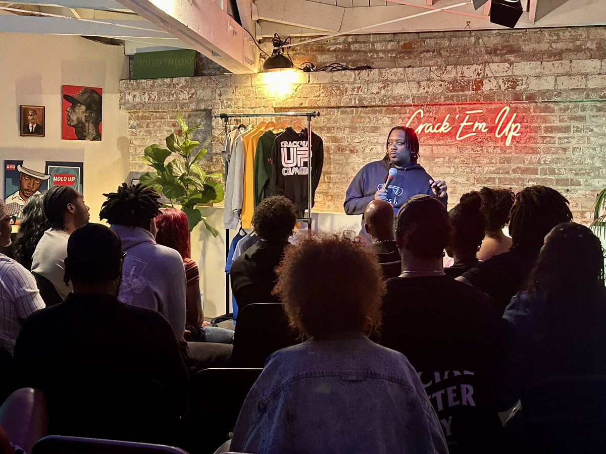 CrackemupLA's tweet photo. Last-nights Crack’Em Up taping at LA Create Space Inglewood was amazing!! Thanks to all the comics who blessed the stage &amp; crushed it! We can’t wait to show you what we’ve created. Jokes on the way!! #crackemup 🎥🎞️🎬🎭 https://t.co/hMgvm8ly54