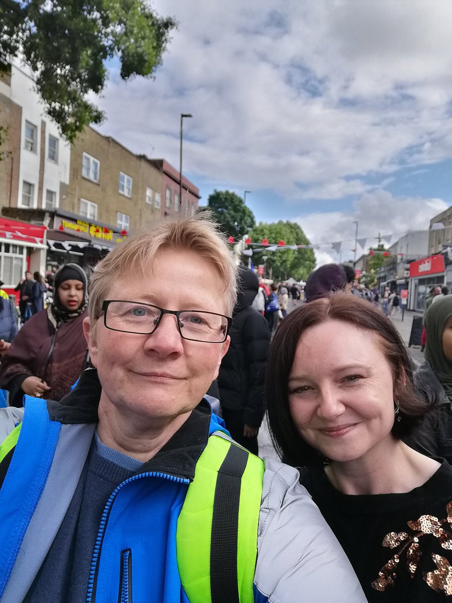 So much to love about being an <a href="/IslingtonBC/">Islington Council</a>  councillor as there is just so much happening in the borough. This weekend <a href="/GillespieSchool/">Gillespie Primary School</a> summer fair (starring a musical set from the head teacher) and the Cally Festival. No time to recover from 6 weeks general election campaigning